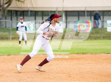 Thumbnail 2 in Steele Canyon vs Granite Hills (Cougar Classic) photogallery.