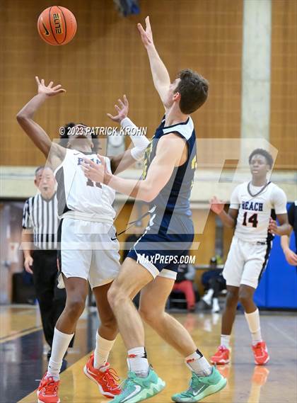 Thumbnail 3 in West Seattle @ Rainier Beach (3A Boys District 2) photogallery.