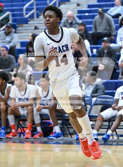 Thumbnail 2 in West Seattle @ Rainier Beach (3A Boys District 2) photogallery.