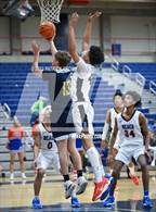 Photo from the gallery "West Seattle @ Rainier Beach (3A Boys District 2)"