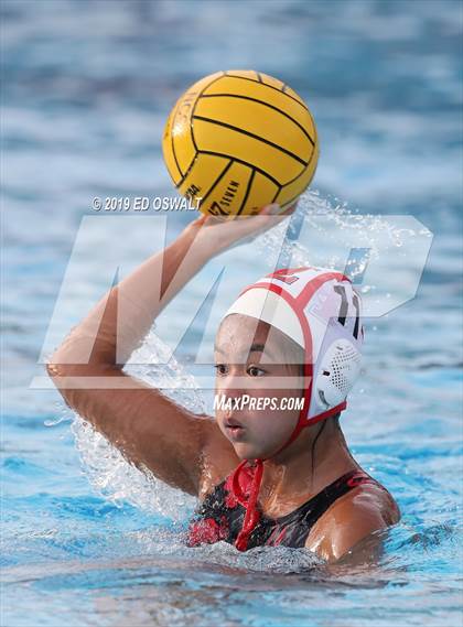 Thumbnail 3 in James Logan vs. Sir Francis Drake (CIF NCS D1 Final) photogallery.