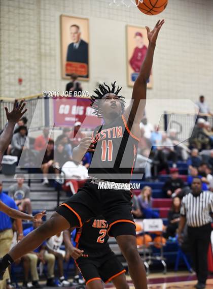 Thumbnail 3 in Jemison vs. Austin photogallery.