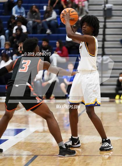 Thumbnail 1 in Jemison vs. Austin photogallery.