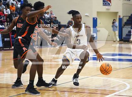 Thumbnail 3 in Jemison vs. Austin photogallery.