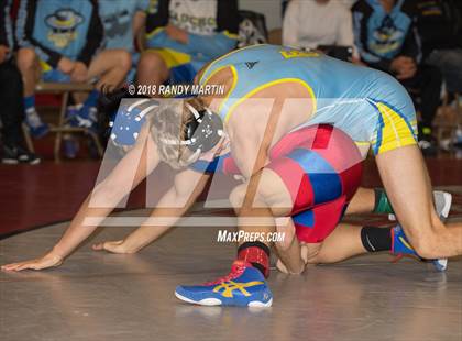 Thumbnail 2 in El Capitan @ Beyer photogallery.