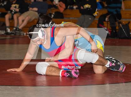Thumbnail 2 in El Capitan @ Beyer photogallery.