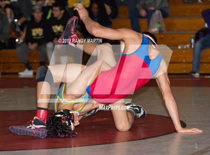 Thumbnail 3 in El Capitan @ Beyer photogallery.