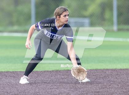 Thumbnail 2 in Piper @ Basehor-Linwood photogallery.
