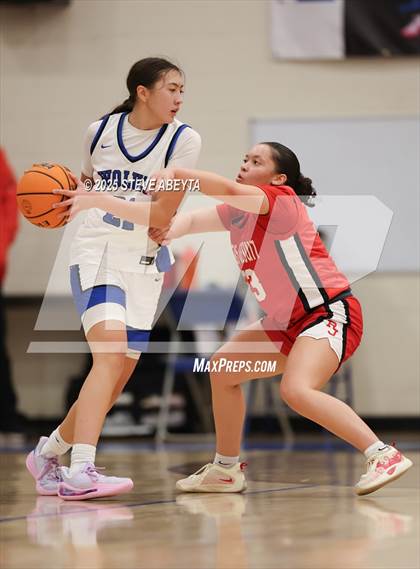 Thumbnail 3 in Regis Jesuit @ Grandview photogallery.