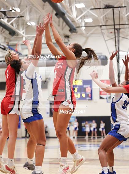 Thumbnail 2 in Regis Jesuit @ Grandview photogallery.