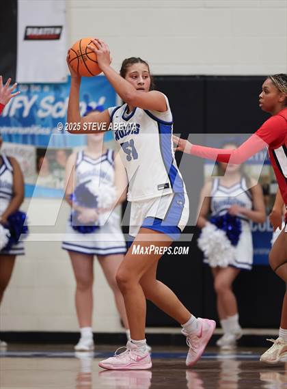 Thumbnail 1 in Regis Jesuit @ Grandview photogallery.