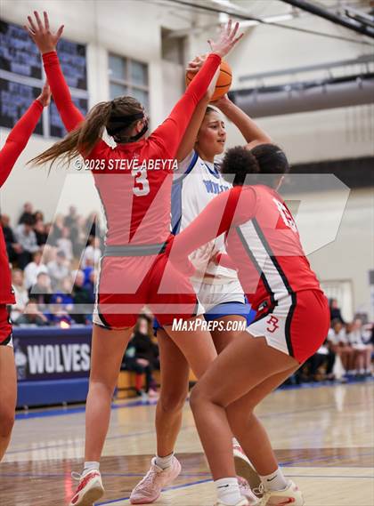 Thumbnail 2 in Regis Jesuit @ Grandview photogallery.