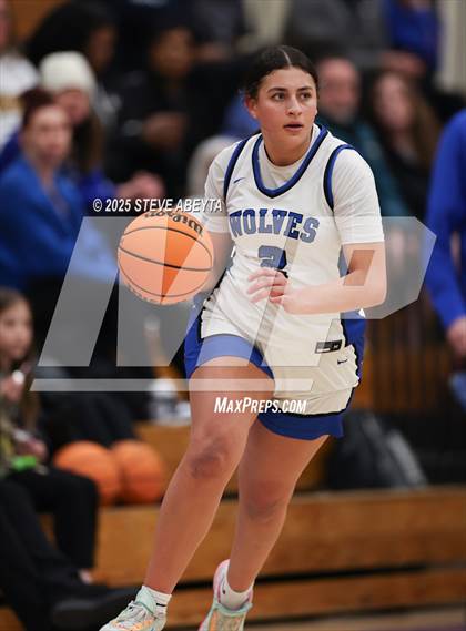 Thumbnail 1 in Regis Jesuit @ Grandview photogallery.