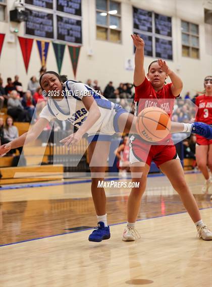 Thumbnail 3 in Regis Jesuit @ Grandview photogallery.