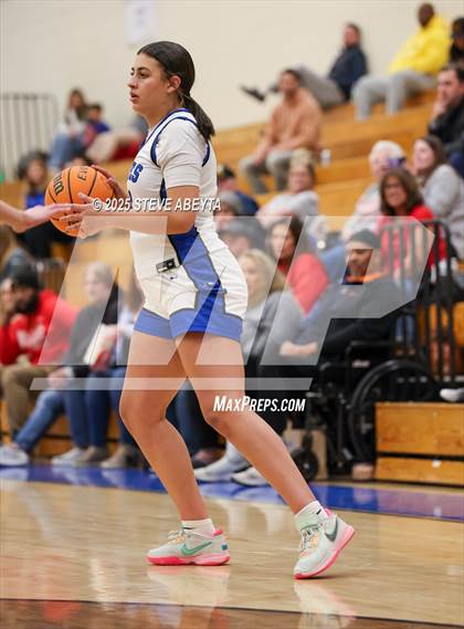 Thumbnail 1 in Regis Jesuit @ Grandview photogallery.