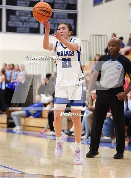 Thumbnail 3 in Regis Jesuit @ Grandview photogallery.