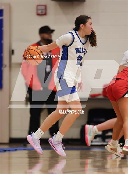 Thumbnail 3 in Regis Jesuit @ Grandview photogallery.