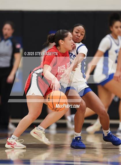 Thumbnail 3 in Regis Jesuit @ Grandview photogallery.