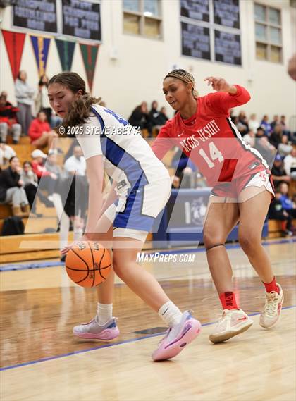 Thumbnail 3 in Regis Jesuit @ Grandview photogallery.