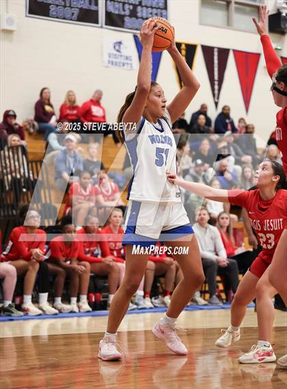 Thumbnail 1 in Regis Jesuit @ Grandview photogallery.