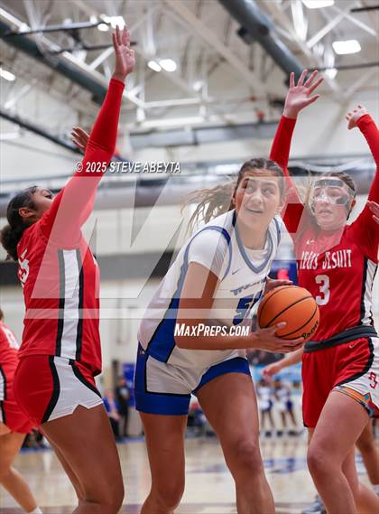 Thumbnail 1 in Regis Jesuit @ Grandview photogallery.