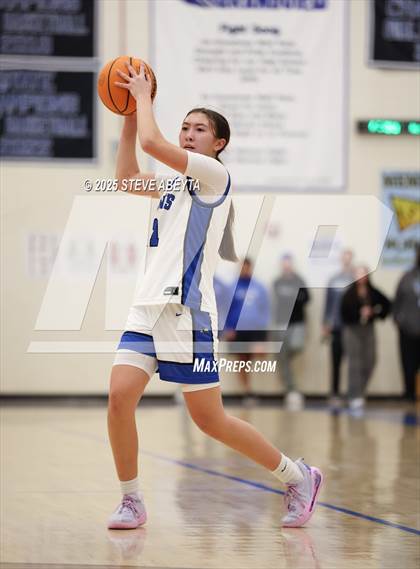 Thumbnail 2 in Regis Jesuit @ Grandview photogallery.