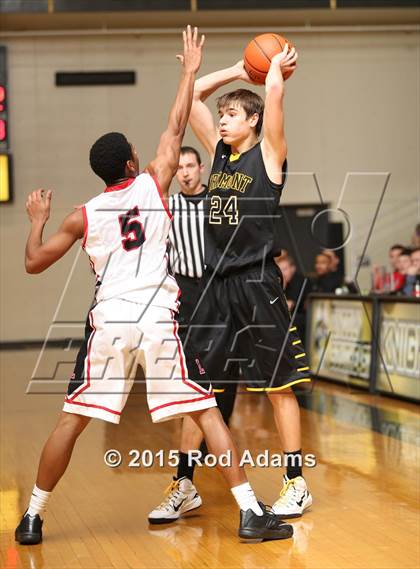 Thumbnail 3 in Fremont vs. Lincoln (Heartland Athletic Conference Tournament) photogallery.