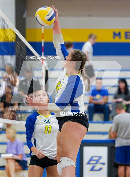 Thumbnail 2 in Leo @ Fort Wayne Blackhawk Christian photogallery.