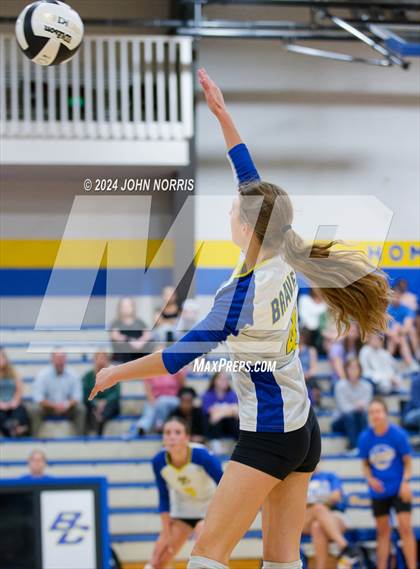 Thumbnail 3 in Leo @ Fort Wayne Blackhawk Christian photogallery.