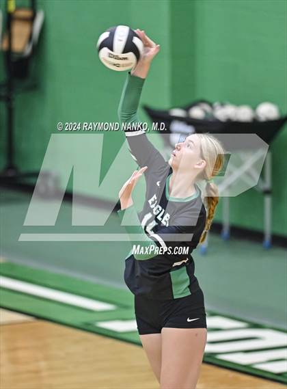 Thumbnail 3 in Zionsville vs Roncalli  photogallery.