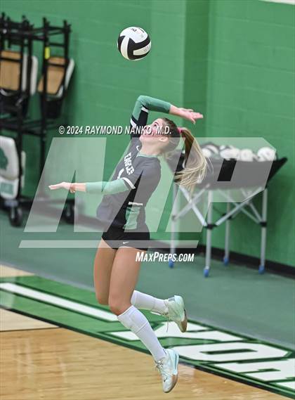 Thumbnail 3 in Zionsville vs Roncalli  photogallery.