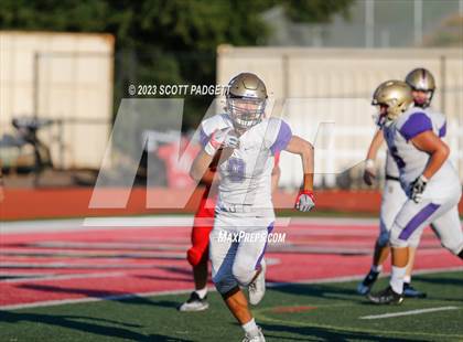 Thumbnail 2 in Santana @ Fallbrook photogallery.