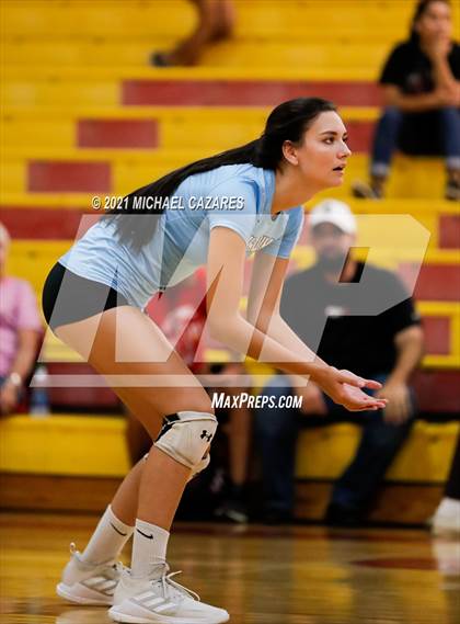Thumbnail 2 in Deer Valley @ Seton Catholic photogallery.