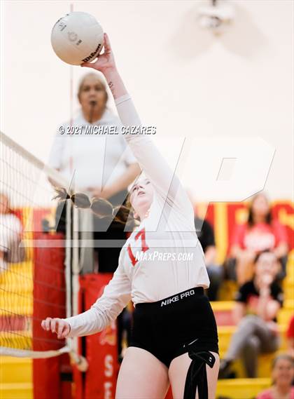 Thumbnail 3 in Deer Valley @ Seton Catholic photogallery.