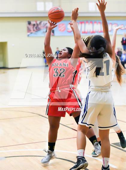 Thumbnail 1 in Eastlake vs. 'Iolani (Nike Tournament of Champions) photogallery.
