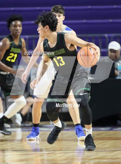 Thumbnail 2 in Mountain Brook vs. Archbishop Molloy (City of Palms Classic) photogallery.