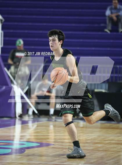 Thumbnail 2 in Mountain Brook vs. Archbishop Molloy (City of Palms Classic) photogallery.