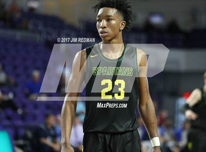 Thumbnail 3 in Mountain Brook vs. Archbishop Molloy (City of Palms Classic) photogallery.