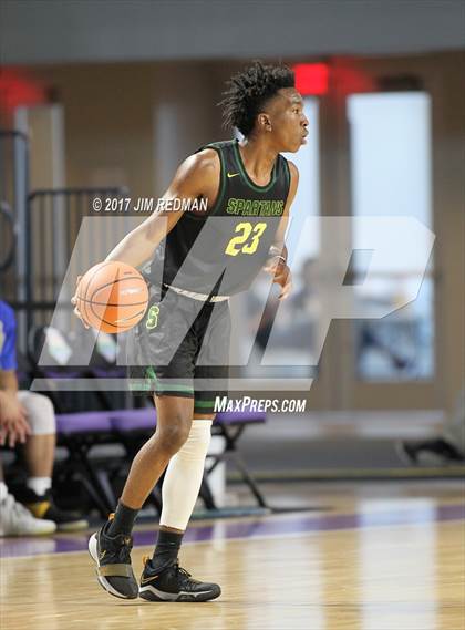 Thumbnail 1 in Mountain Brook vs. Archbishop Molloy (City of Palms Classic) photogallery.