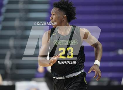 Thumbnail 3 in Mountain Brook vs. Archbishop Molloy (City of Palms Classic) photogallery.