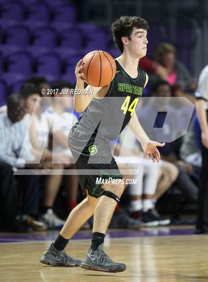 Thumbnail 3 in Mountain Brook vs. Archbishop Molloy (City of Palms Classic) photogallery.