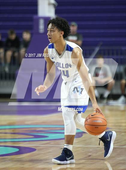 Thumbnail 2 in Mountain Brook vs. Archbishop Molloy (City of Palms Classic) photogallery.