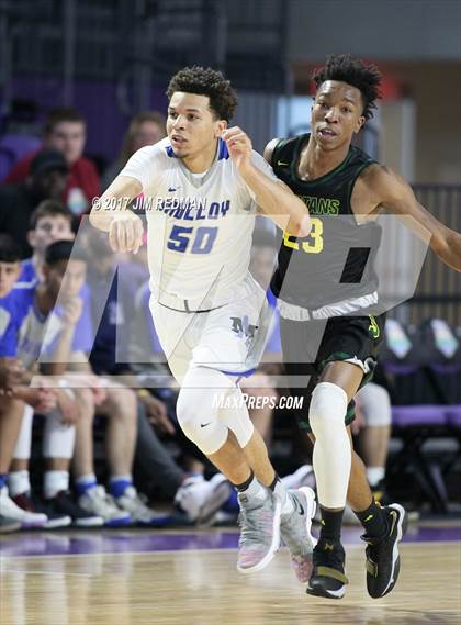 Thumbnail 1 in Mountain Brook vs. Archbishop Molloy (City of Palms Classic) photogallery.