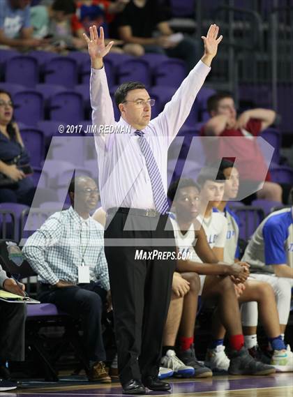 Thumbnail 1 in Mountain Brook vs. Archbishop Molloy (City of Palms Classic) photogallery.