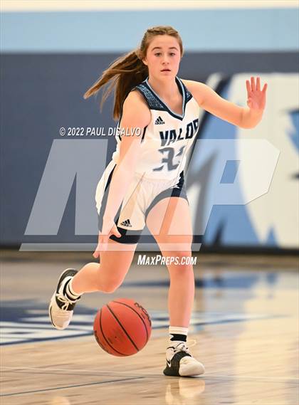 Thumbnail 1 in Pomona @ Valor Christian photogallery.