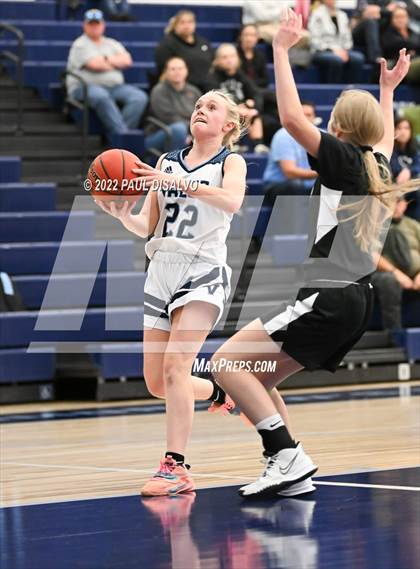 Thumbnail 1 in Pomona @ Valor Christian photogallery.