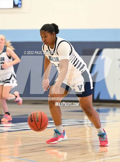 Thumbnail 3 in Pomona @ Valor Christian photogallery.