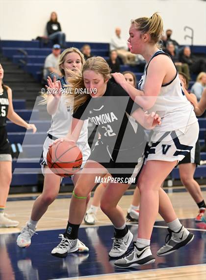 Thumbnail 2 in Pomona @ Valor Christian photogallery.