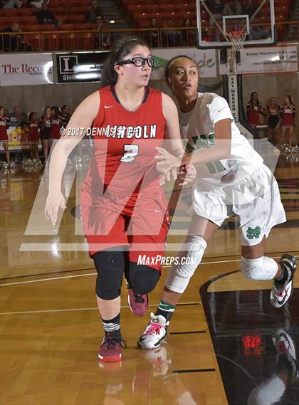 Thumbnail 2 in St. Mary's vs. Lincoln (CIF SJS D1 Semifinal) photogallery.