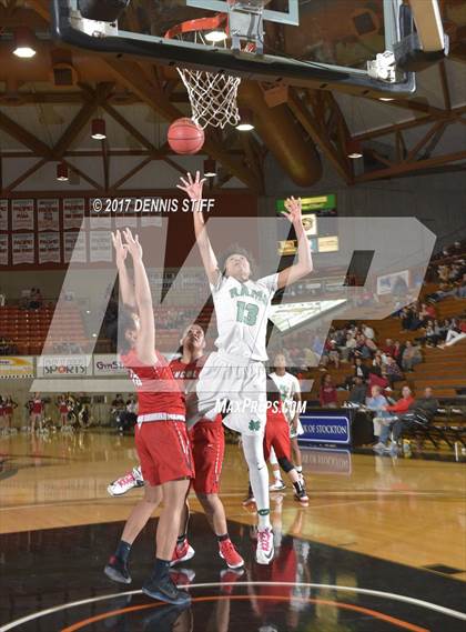 Thumbnail 3 in St. Mary's vs. Lincoln (CIF SJS D1 Semifinal) photogallery.